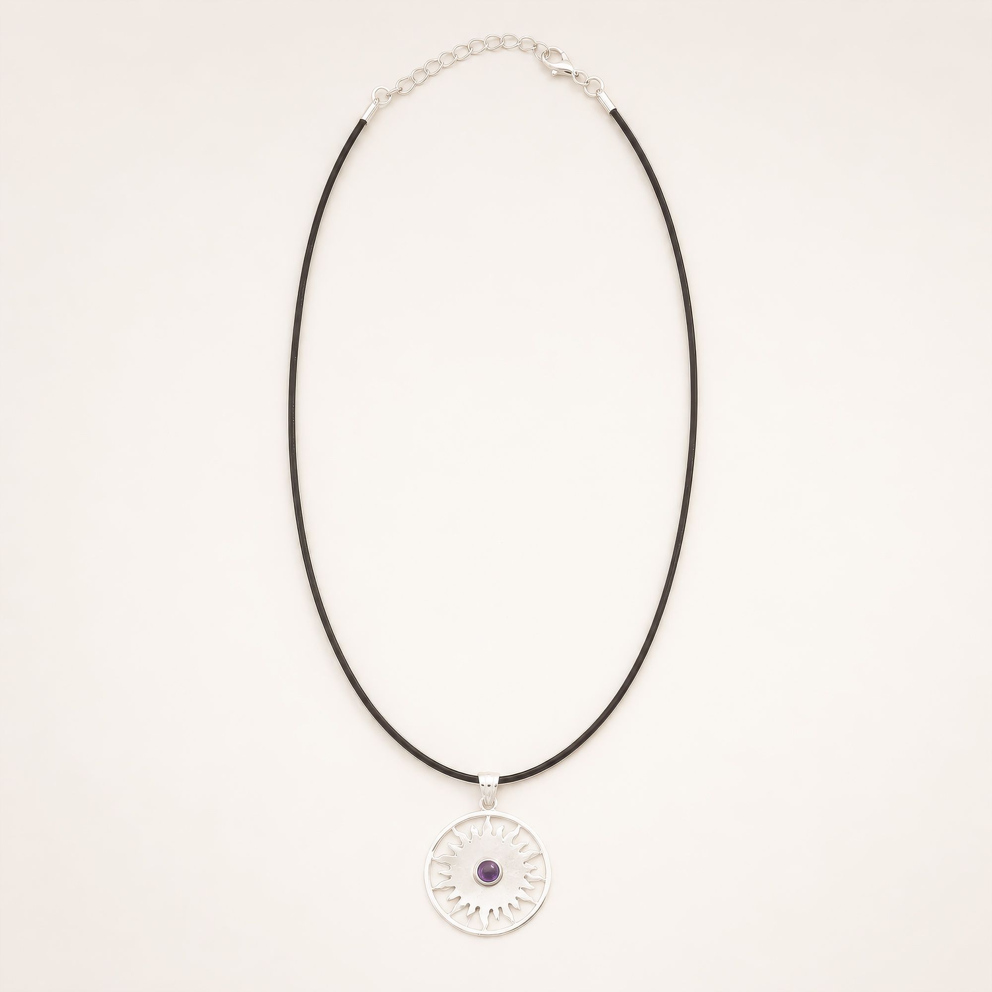 bG9jYWw6Ly9tZWRpYS85Ry82Qy82MFIzMEMxSjZDVEs2QzlHL2RiMDQyNGNhLmpwZw.jpg Indian Devotional Pendant - Silver Plated (45cm Cord)- Sun Worship Amethyst - Image 2