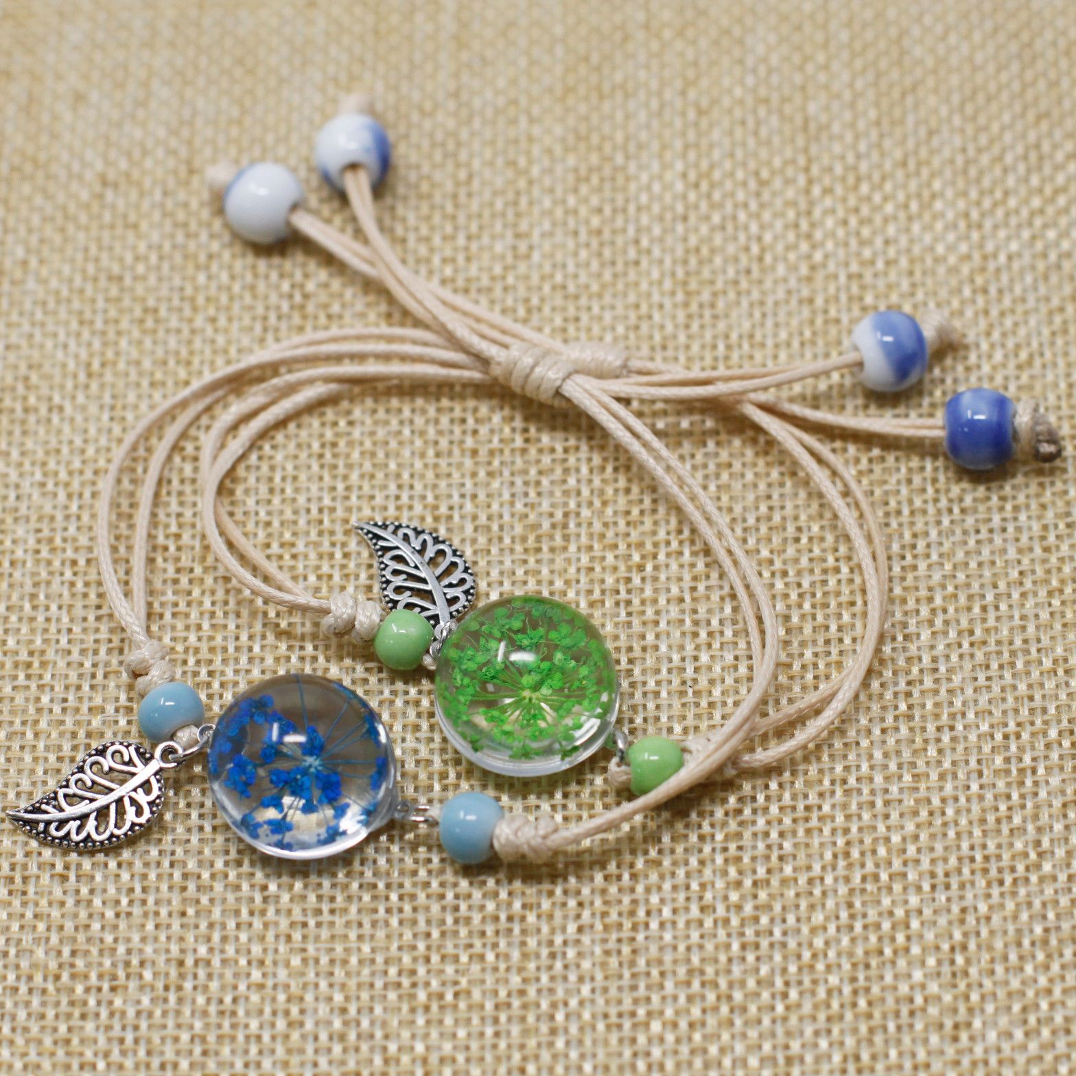 bG9jYWw6Ly9tZWRpYS85US9FQy82MFIzMEMxRzZNVDNFQzlRL2U1YzUyYzkxLmpwZWc.jpg Pressed Flowers - Pretty Flower & Leaf Braclet
