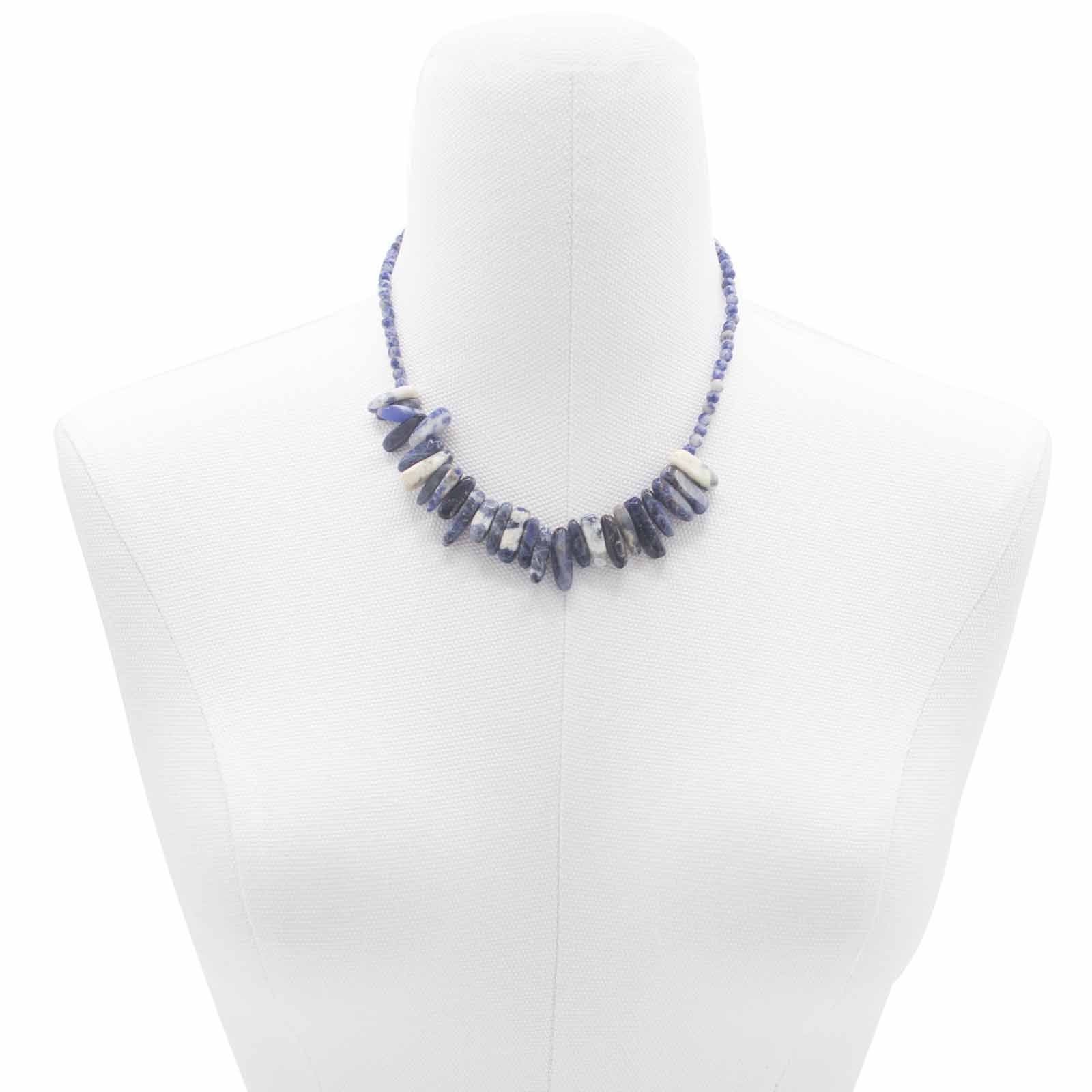 bG9jYWw6Ly9tZWRpYS8xSy8yRS82MFIzMEMxRzZXUjMyRTFLLzE0NzM0NTVmLmpwZWc.jpg Longstone Gem Necklace - Sodalite - Image 3