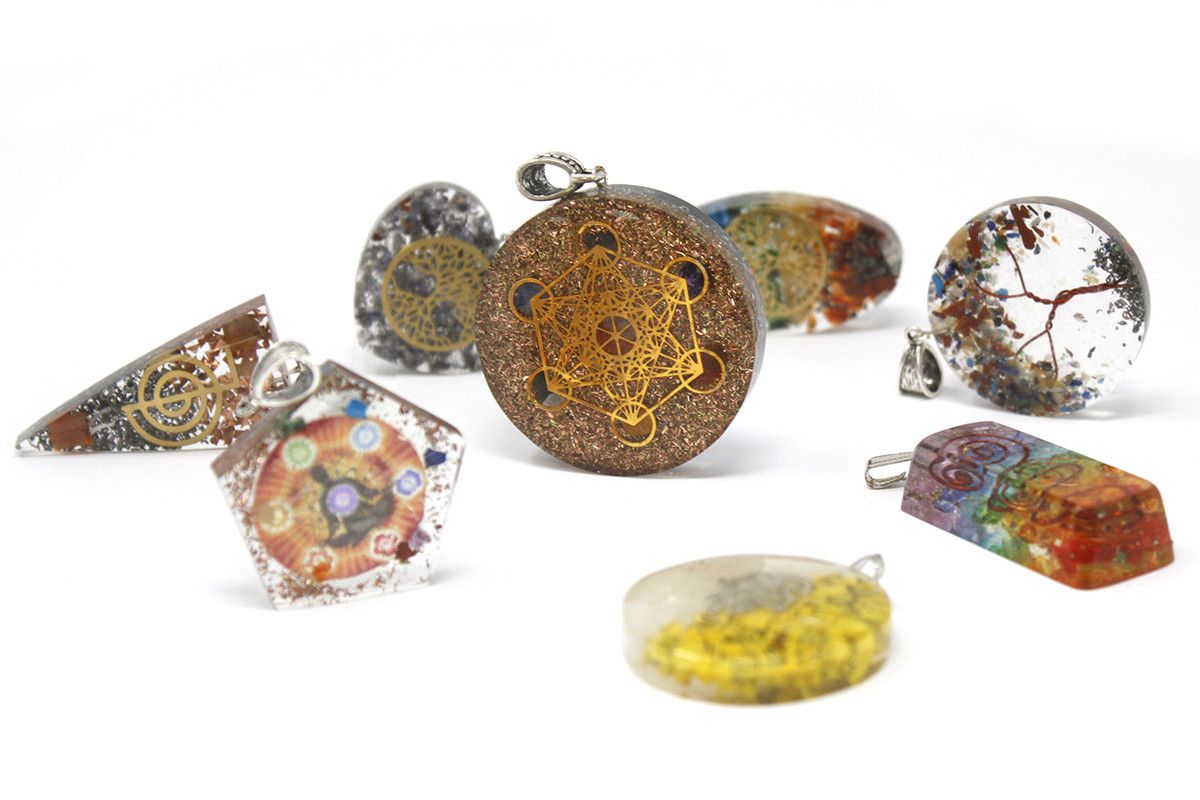bG9jYWw6Ly9tZWRpYS9TSi84RC82MFIzMEMxRzZNVjM4RFNKL2MyNGQxMTFlLmpwZWc-9.jpg Orgonite Power Pendant - Heart Tree of Life - Image 2